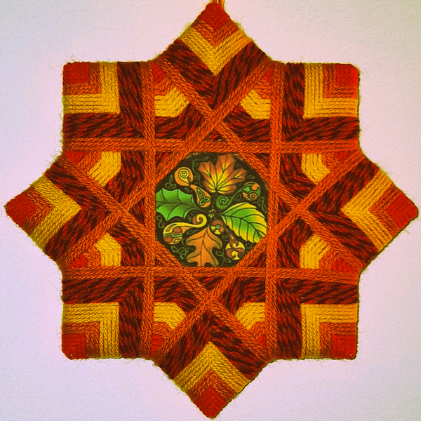 Weaving a Mandala frame - Lughnasadh